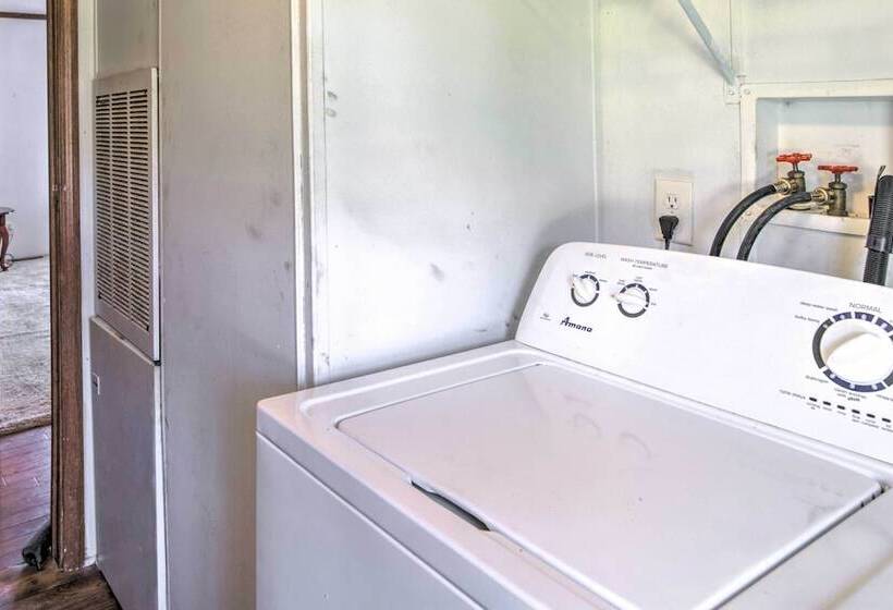 Relaxing Prairie Home, 29 Mi To Starkville!