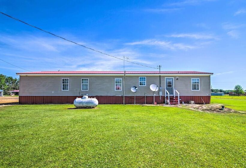 Relaxing Prairie Home, 29 Mi To Starkville!