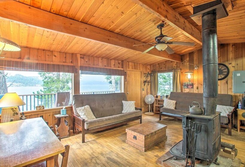 Remote Escape: Serene Lakeside Cabin W/ Beach