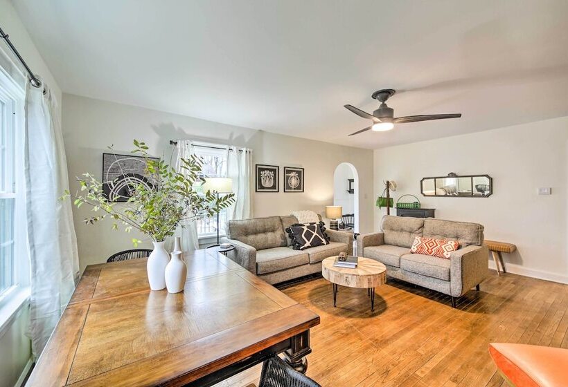 Renovated Bloomington Home Steps To Campus!