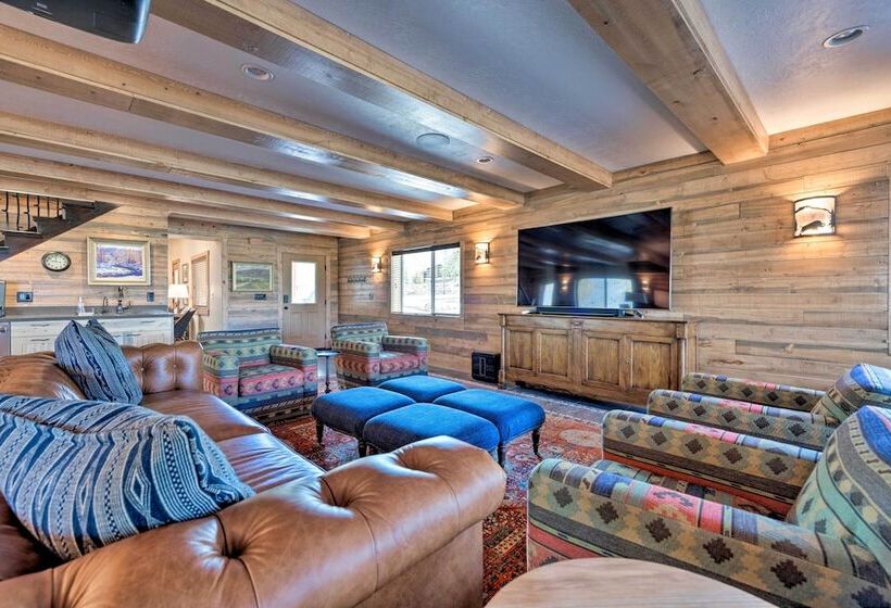 Renovated Historic Cabin ~25 Miles To Park City!