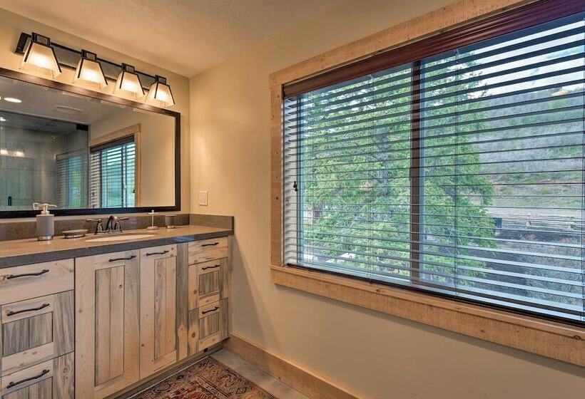 Renovated Historic Cabin ~25 Miles To Park City!