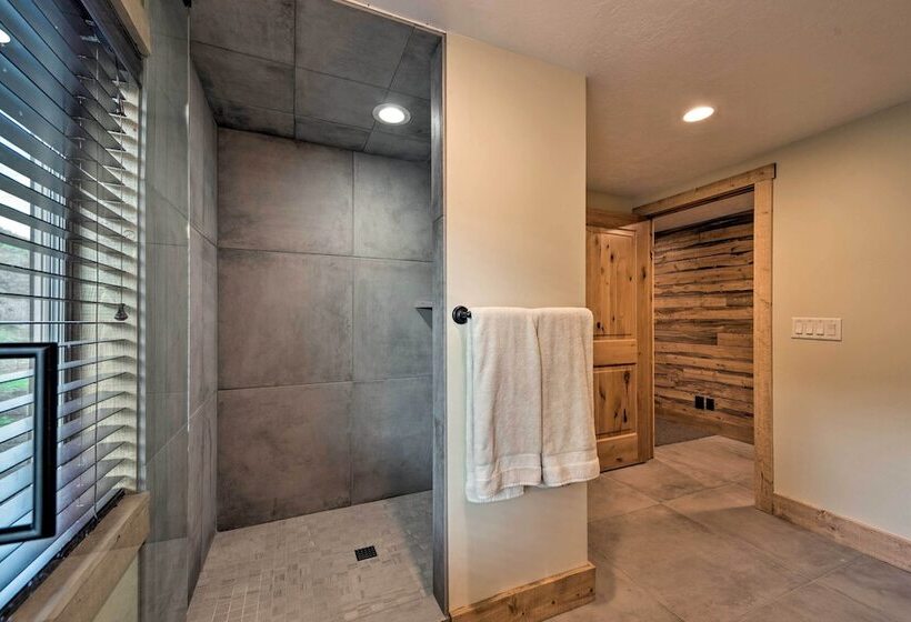 Renovated Historic Cabin ~25 Miles To Park City!