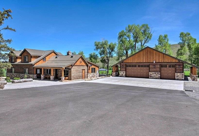 Renovated Historic Cabin ~25 Miles To Park City!