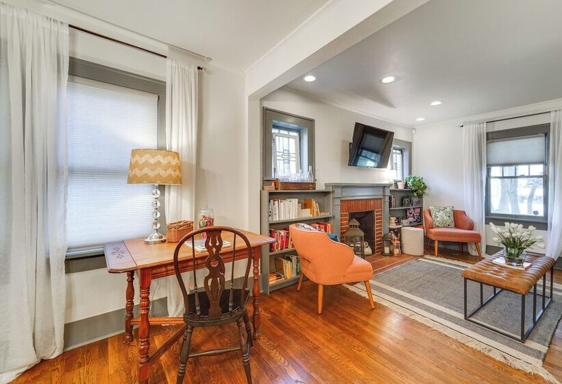 Renovated Lubbock Home   Walk To Texas Tech!