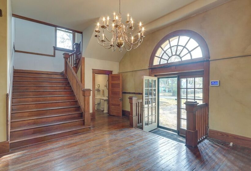 Renovated Schoolhouse W/ Piano & Private Deck!