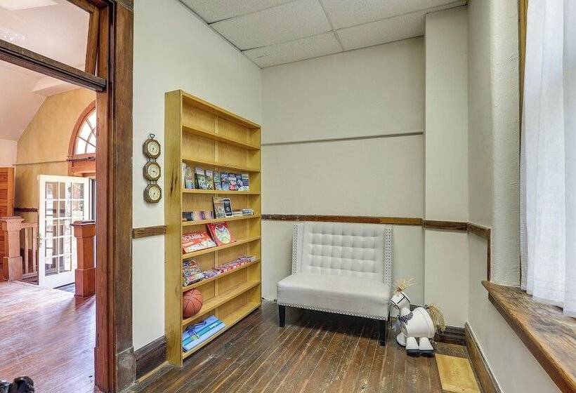 Renovated Schoolhouse W/ Piano & Private Deck!