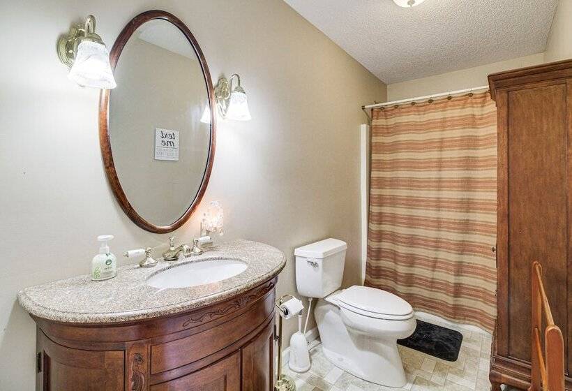 Resort Home On Mountain Golf Course W/ Deck & View