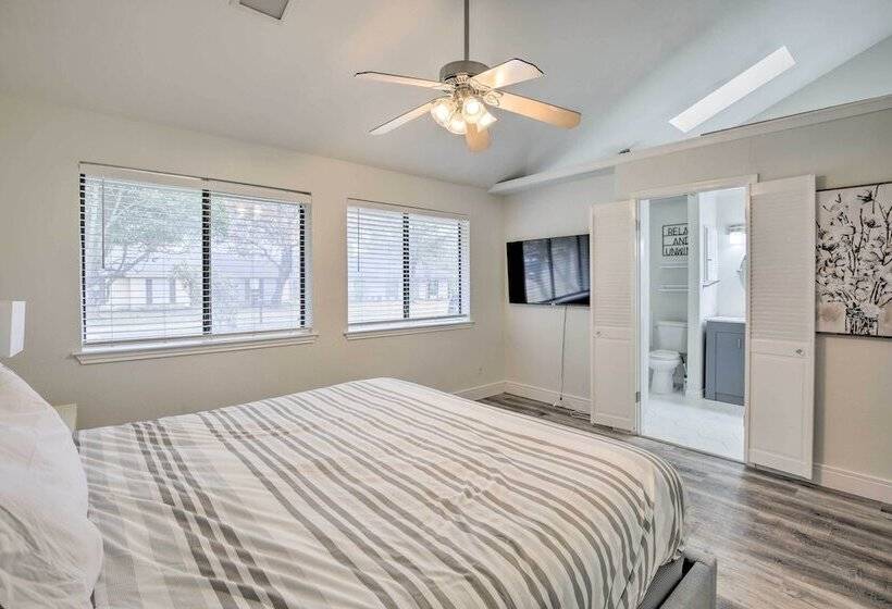 Richardson Family Retreat: Private Pool & Hot Tub!