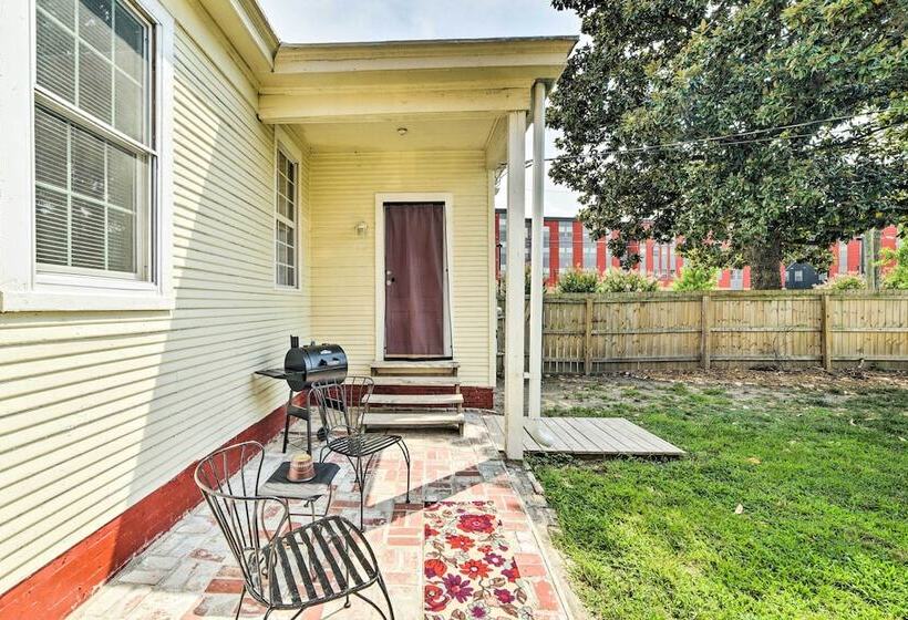 Centrally Located Richmond Home W/ Yard + Patio