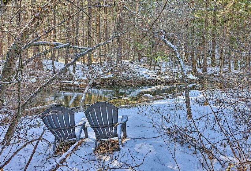 Riverfront Home Near Yosemite National Park!
