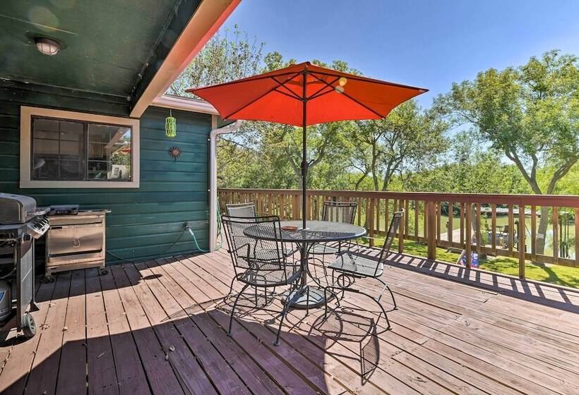 Riverfront Tivoli Escape W/ Bay Access & Dock