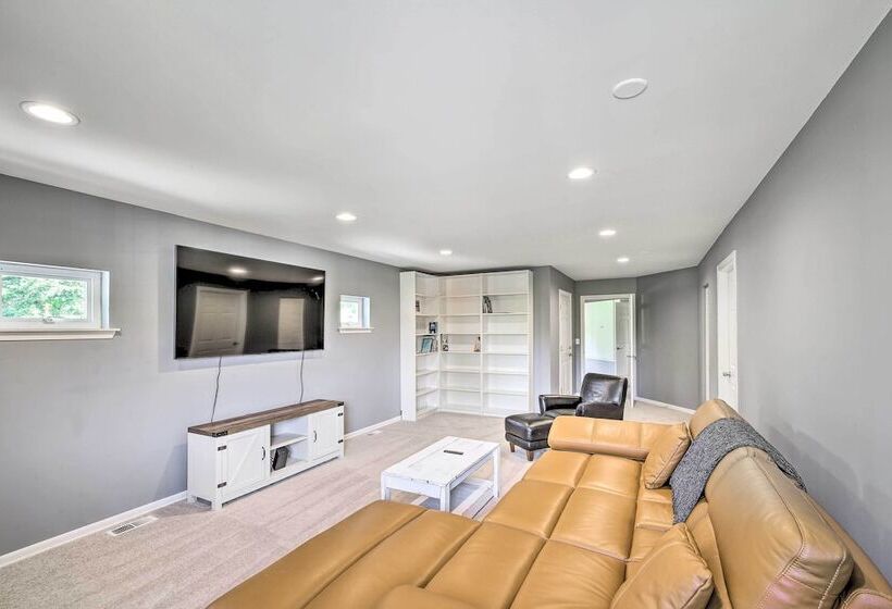 Riverside North Bend Oasis: Stunning Mountain View