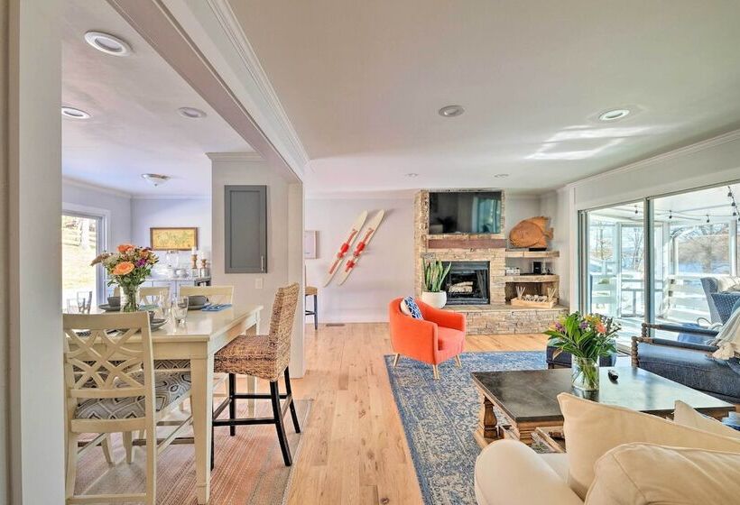 Rogers Lakehouse W/ Deck, Near Beaver Lake!