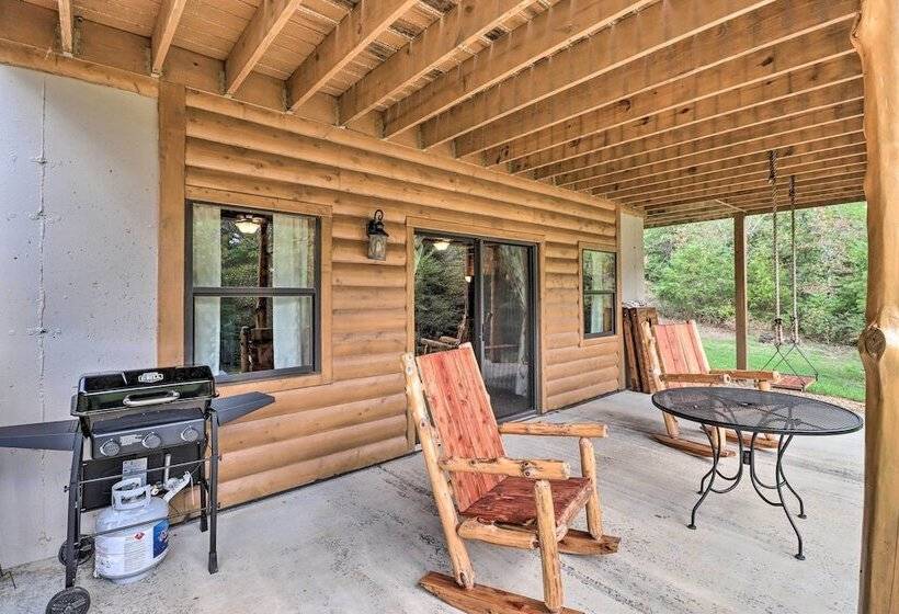 Rural Wooded Cabin Near Trophy Trout Fishing!