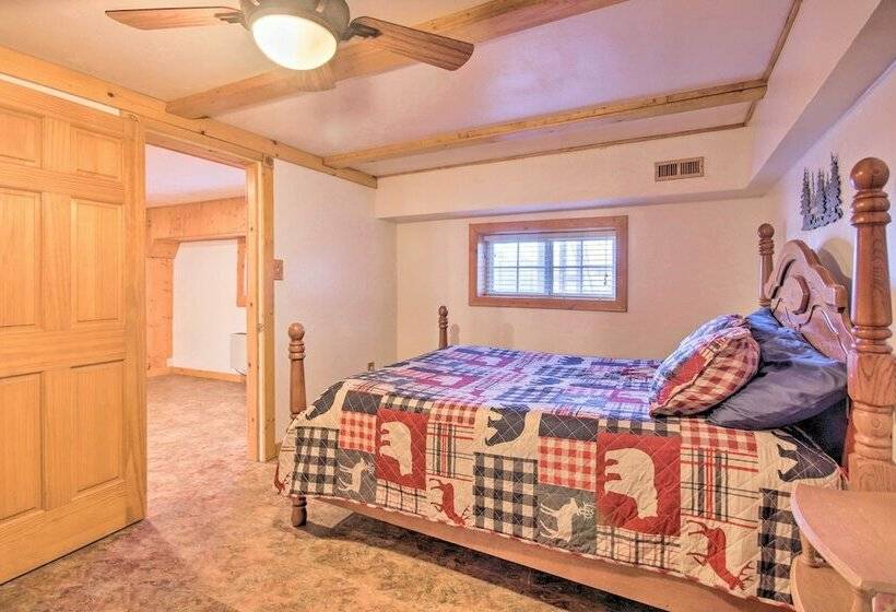 Rustic Eucha Dwelling W/ Balcony, Grand Lake Views