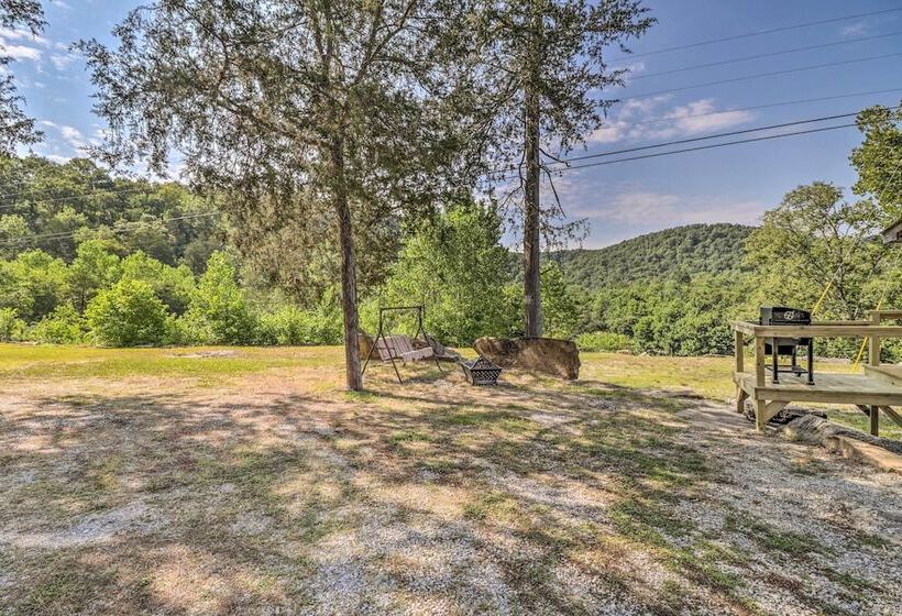 Rustic Mtn View Cabin < 1 Mile To White River!