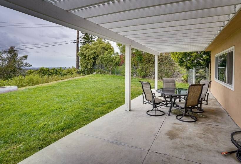 Santa Ana Home W/ Patio, 9 Mi To Disneyland!