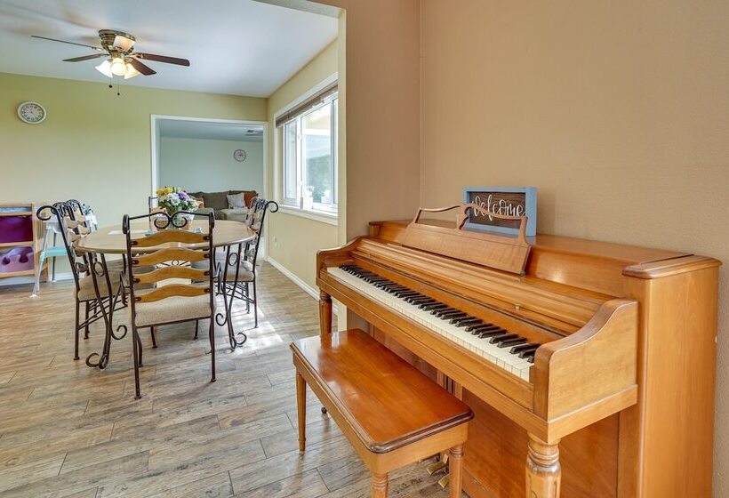 Santa Ana Home W/ Patio, 9 Mi To Disneyland!