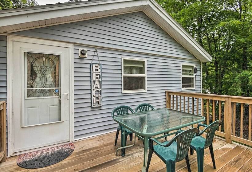 Sawyer Lake Retreat W/ Decks: Walk To Beach!