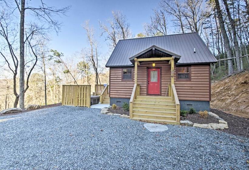 Scenic Cabin W/ Hot Tub   6 Mi To Polar Express!