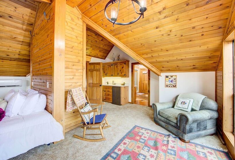 Secluded Beaver Lake Cabin W/ Private Dock!