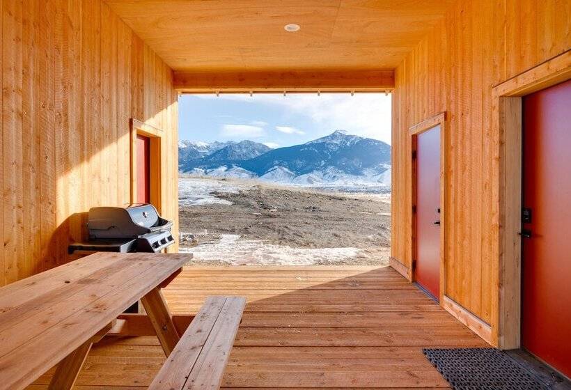 Secluded Paradise Valley Retreat W/ Stunning Views