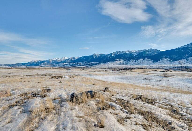 Secluded Paradise Valley Retreat W/ Stunning Views