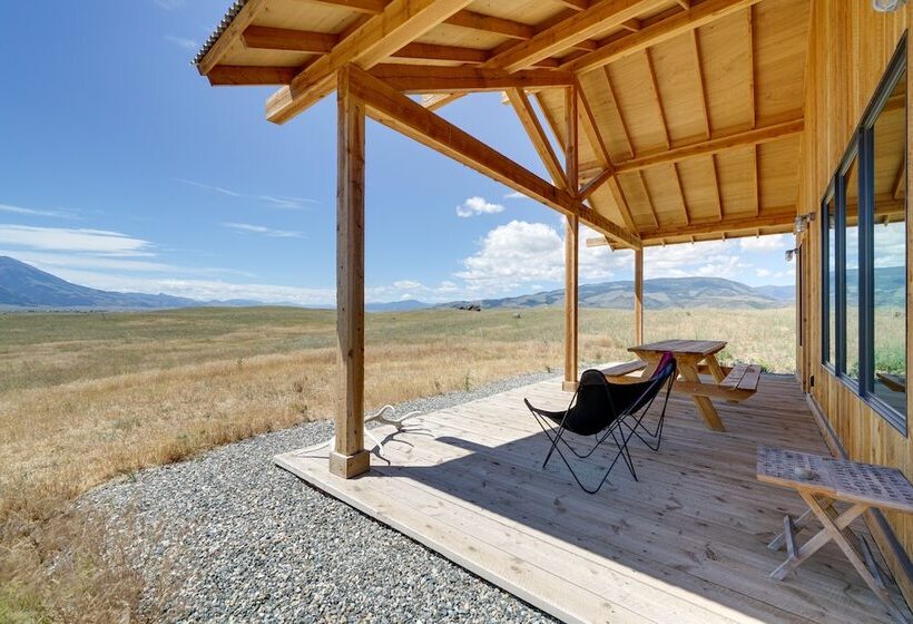 Secluded Paradise Valley Retreat W/ Stunning Views