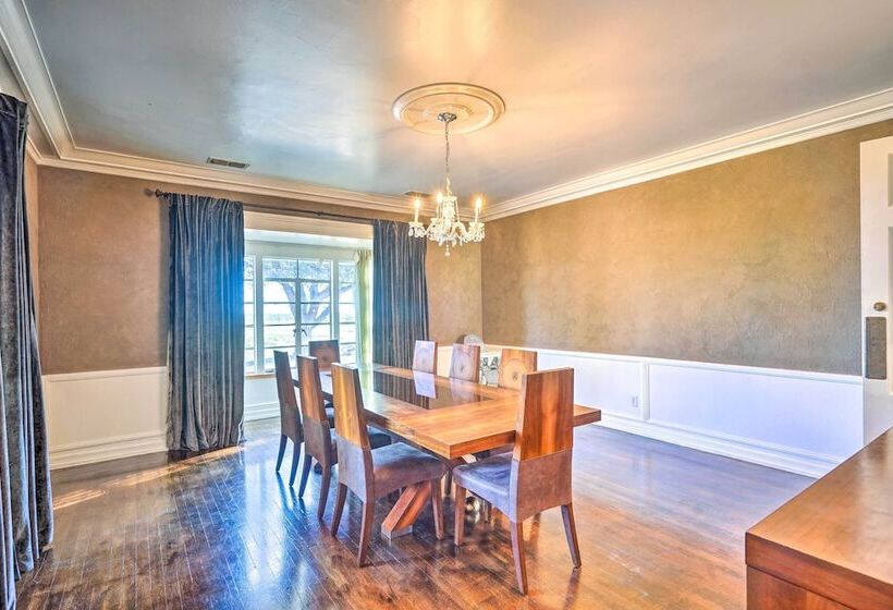 Secluded Ranch W/ Courtyard ~ 4 Mi To Odessa!