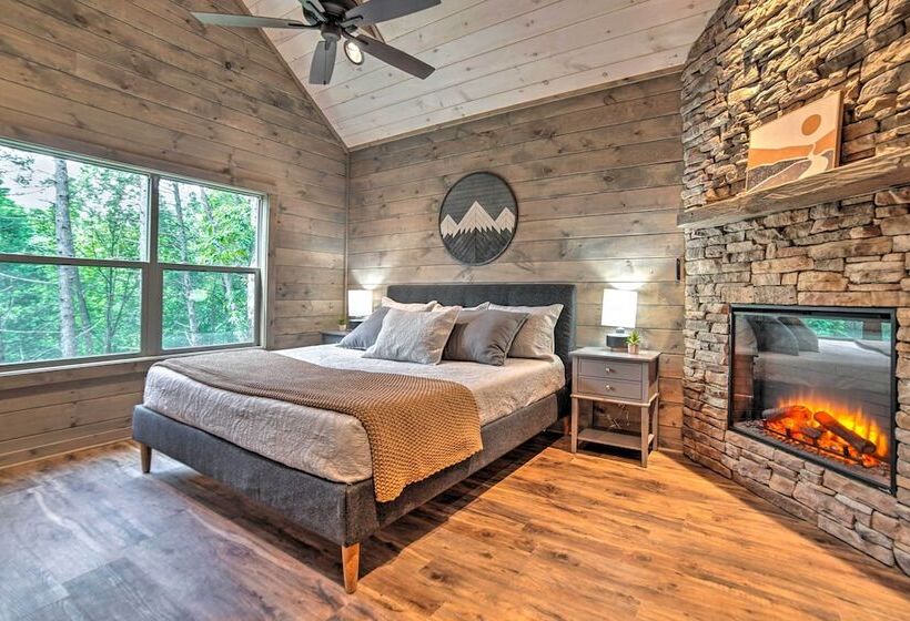 Sevierville Cabin W/ Hot Tub & Heated Indoor Pool