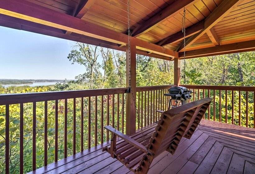 Sevierville Retreat: Private Hot Tub & Lake Views!