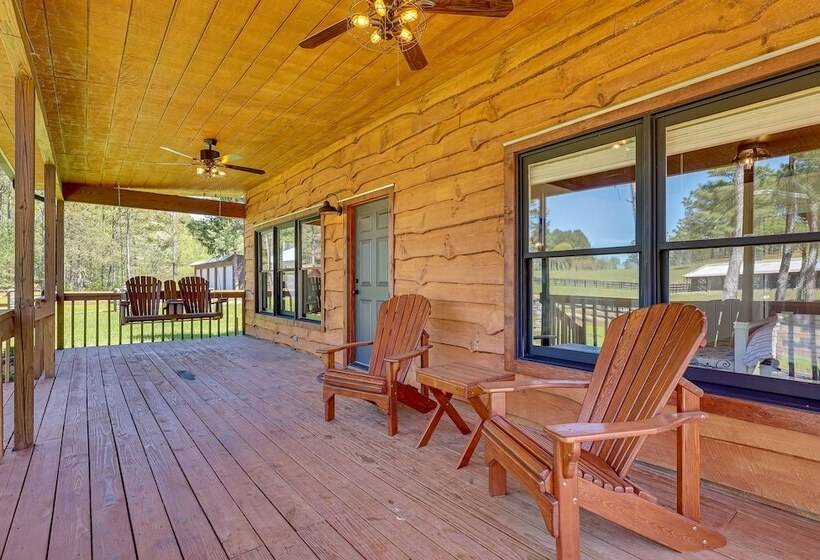 Spacious Alabama Retreat   Deck, Grill & Fire Pit!