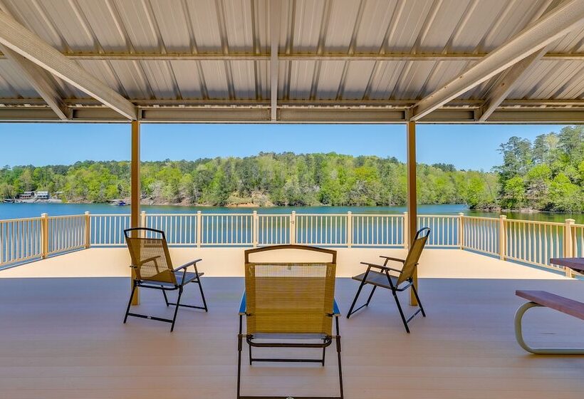 Spacious Alabama Retreat   Deck, Grill & Fire Pit!