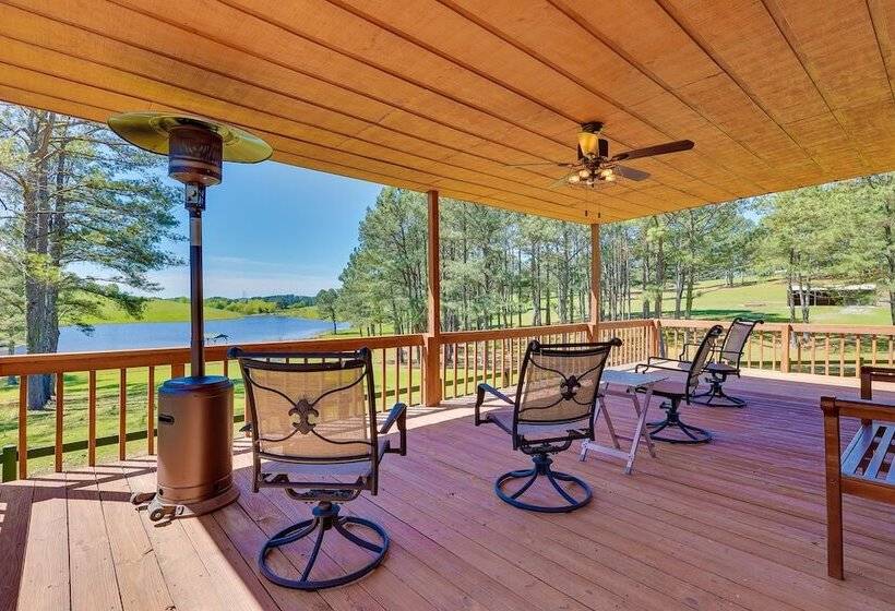 Spacious Alabama Retreat   Deck, Grill & Fire Pit!