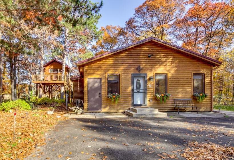 Spacious Cabin On Cross Lake: Treehouse & Sauna!