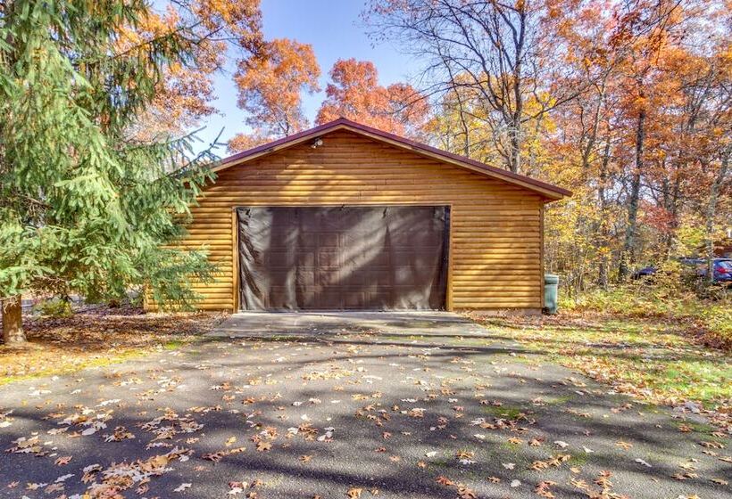 Spacious Cabin On Cross Lake: Treehouse & Sauna!
