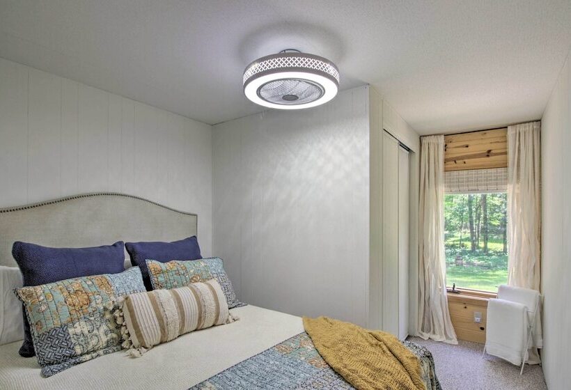 Spacious Cabin On Cross Lake: Treehouse & Sauna!