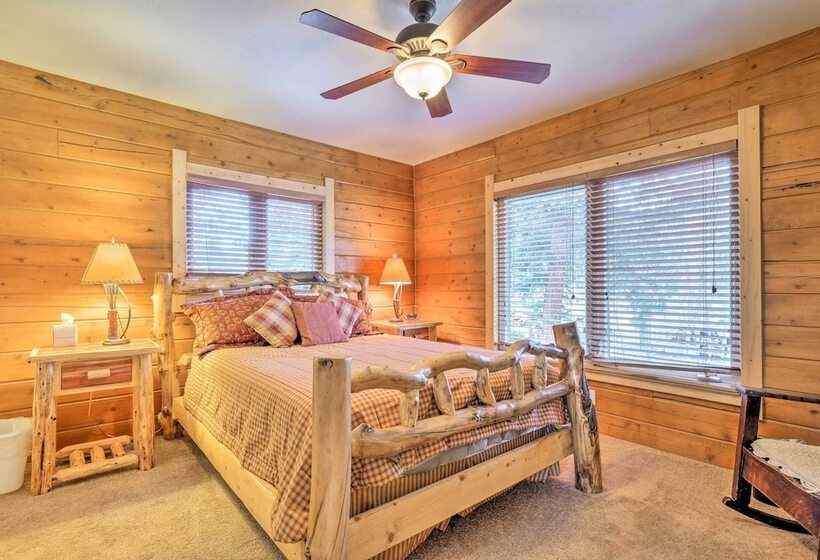 Spacious Fairplay Cabin W/ Deck & Dry Sauna!