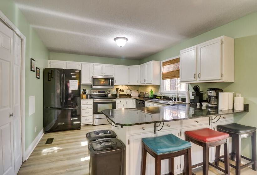 Spacious Family Home W/ Deck At Massanutten Resort