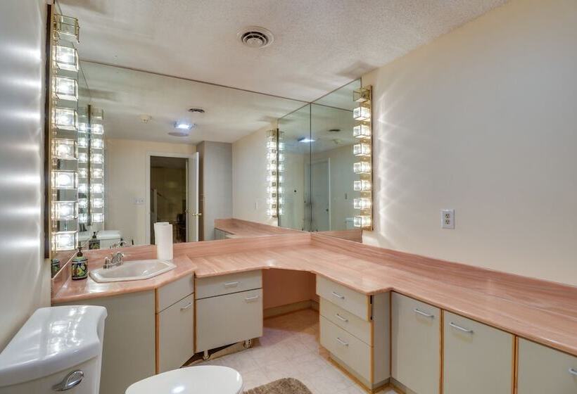 Spacious Family Home W/ Deck At Massanutten Resort