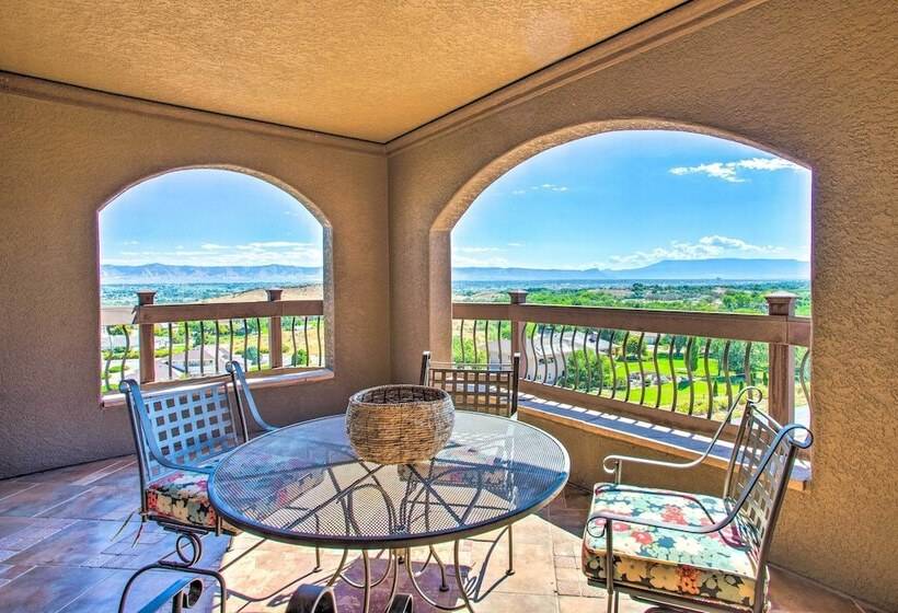 Spacious Grand Junction Home W/ Mountain View