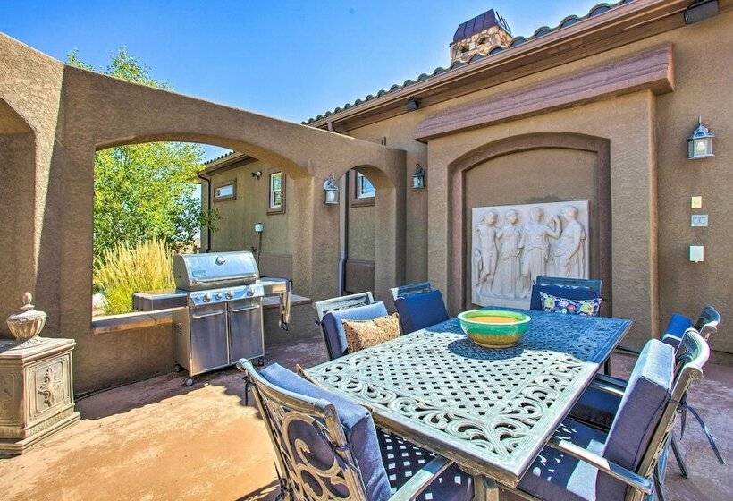 Spacious Grand Junction Home W/ Mountain View