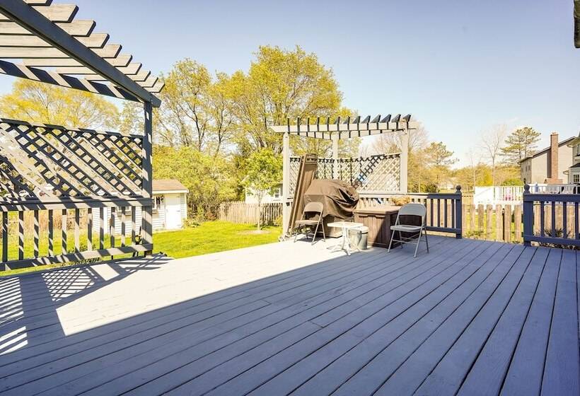 Spacious Home W/ Deck   9 Mi To Downtown Columbus