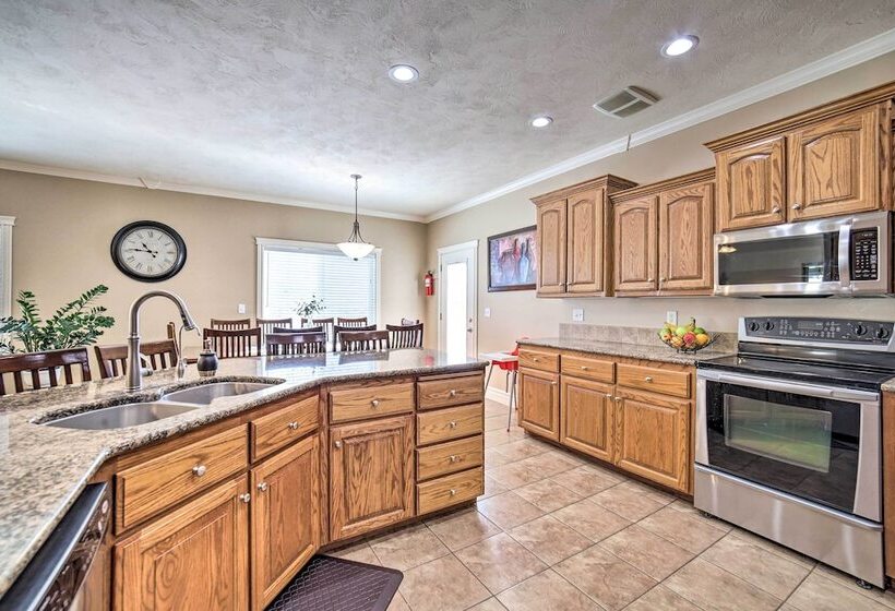 Spacious Idaho Home: Ski, Hike, & Fish!