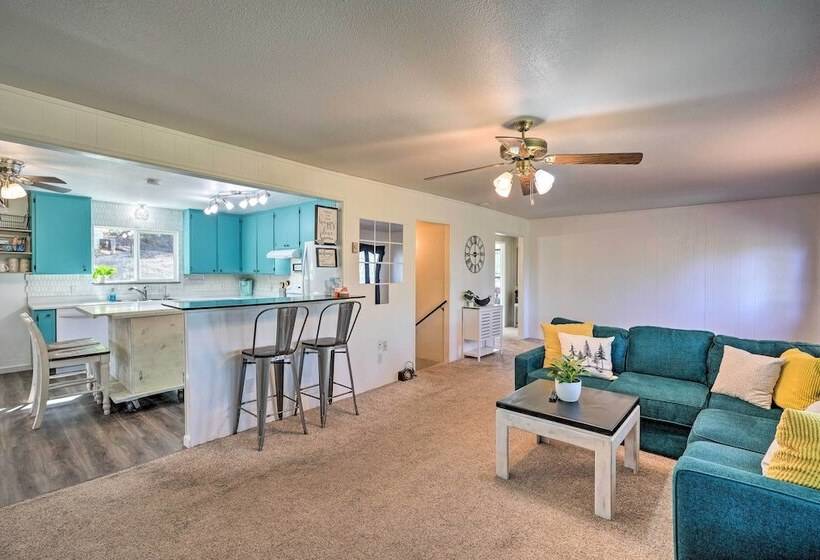 Jackson Escape W/ Hot Tub & Mtn Views!