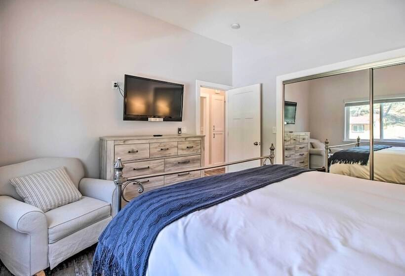 Spacious Lakeport House On Clear Lake W/ Dock