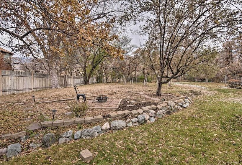 Spacious Layton Retreat W/ Private Hot Tub!