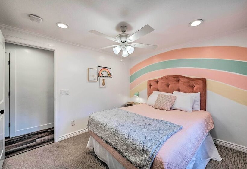 Spacious Layton Retreat W/ Private Hot Tub!