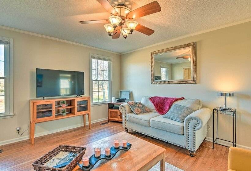 Spacious Mt Juliet Home W/ 1 Acre Yard!